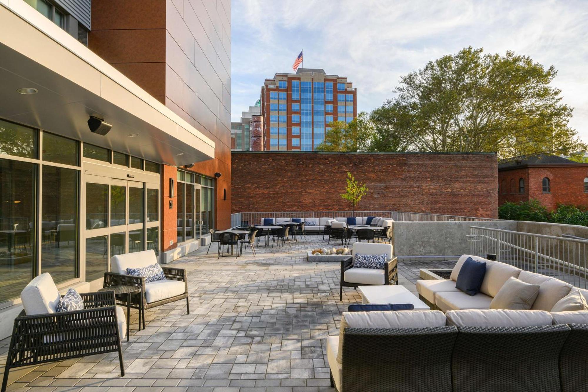 Hyatt Place Albany Downtown Bagian luar foto